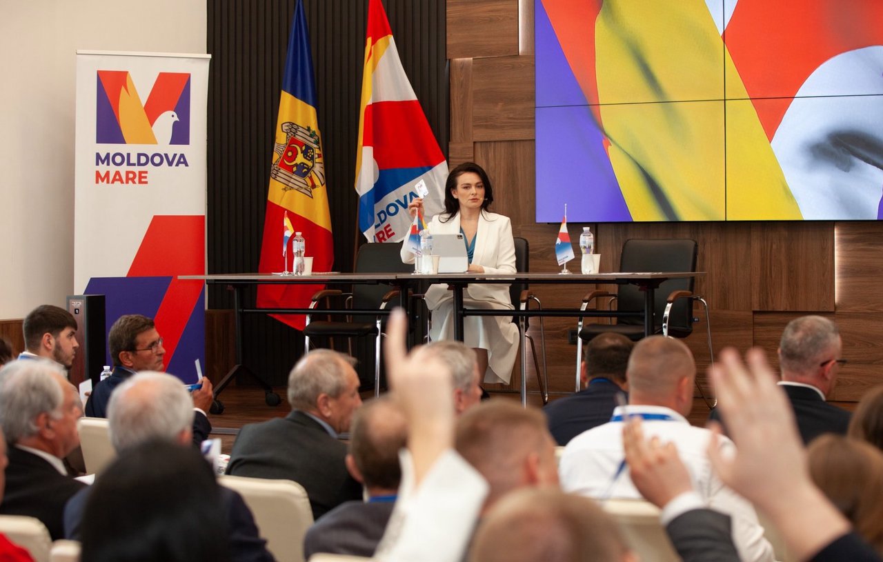 Electoral agitation for Victoria Furtună, paid through the Russian application PSB.